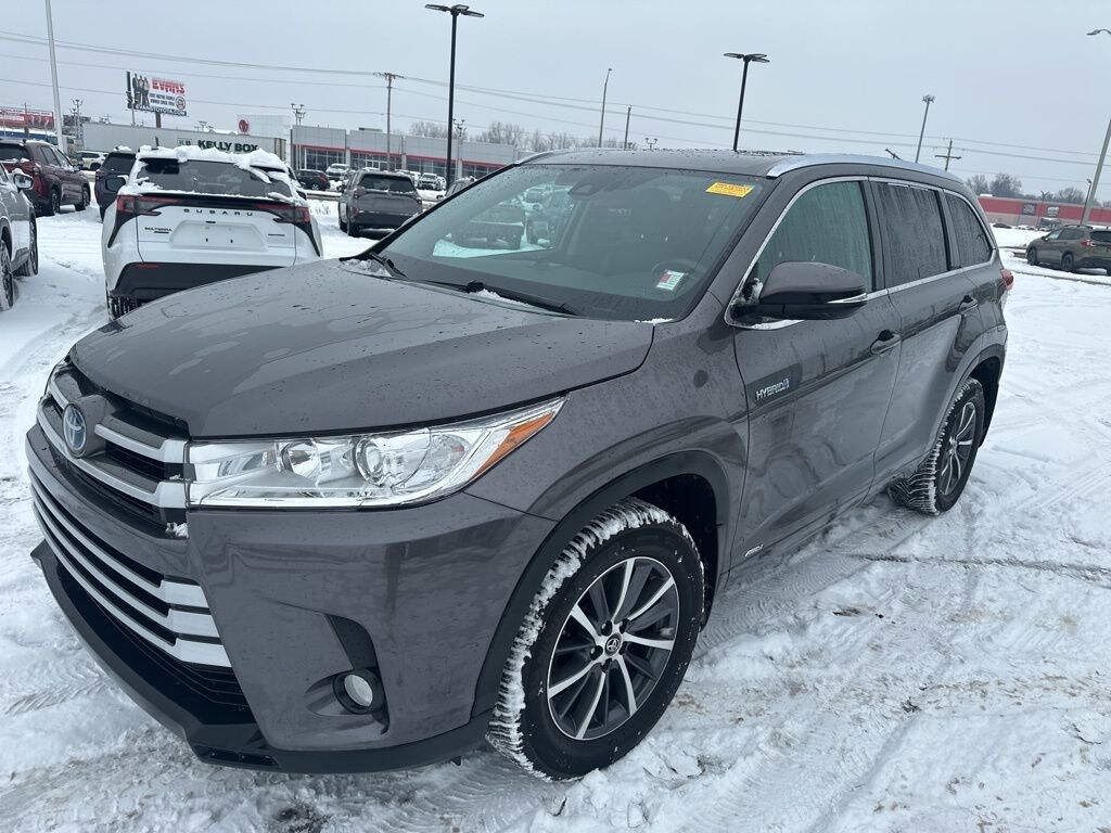Used 2018 Toyota Highlander Hybrid XLE SUV
