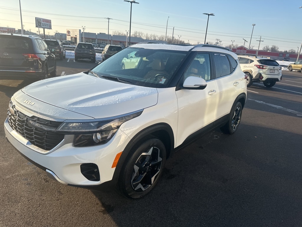 2024 KIA SELTOS - Image 3