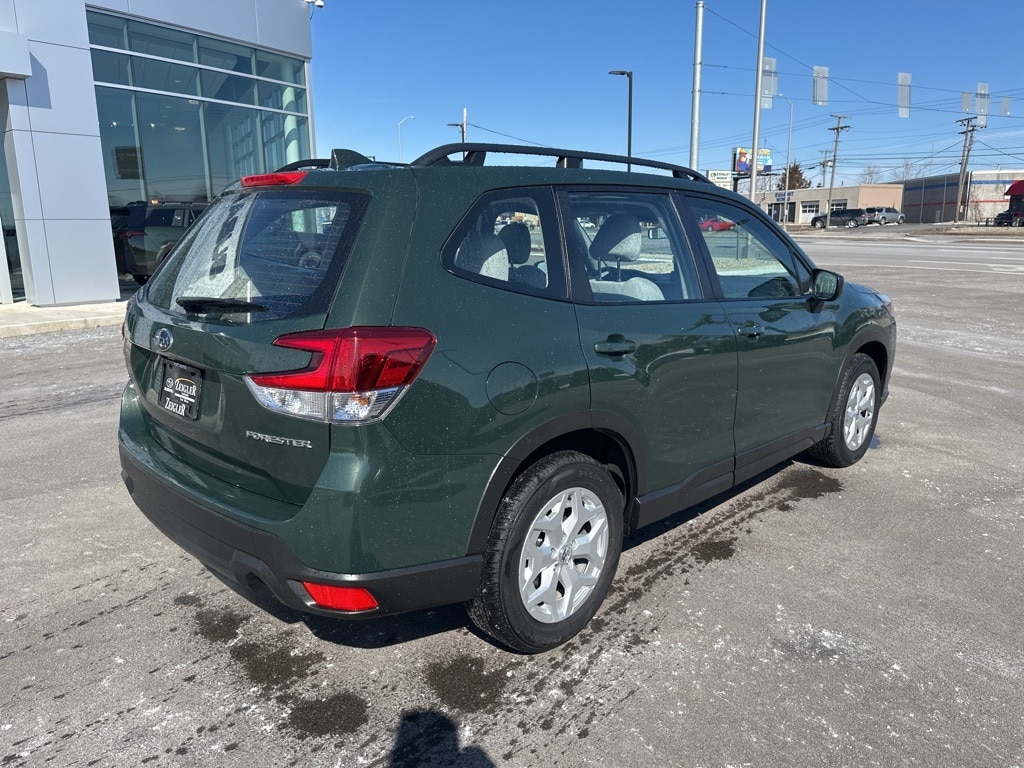 2023 SUBARU FORESTER - Image 6