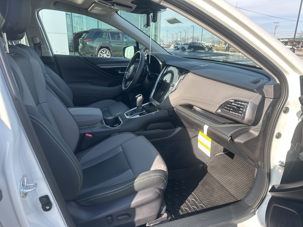 2025 SUBARU OUTBACK - Image 7