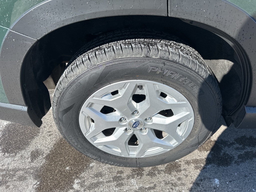 2023 SUBARU FORESTER - Image 29