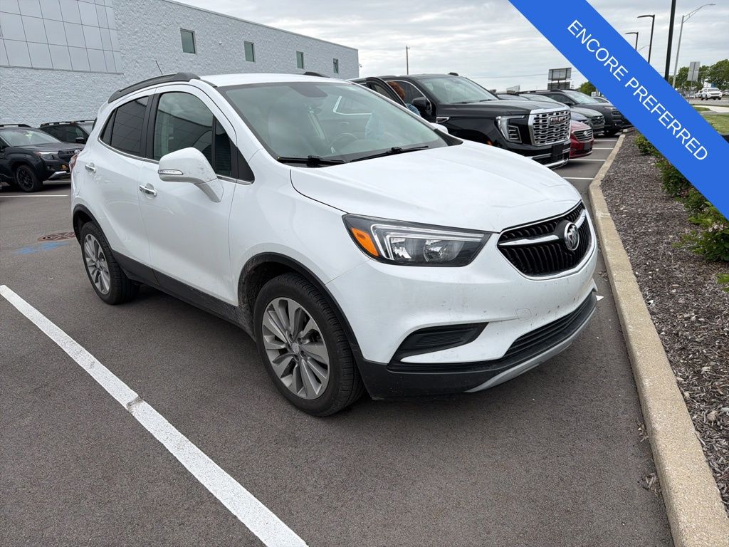 2019 Buick Encore Preferred's photo