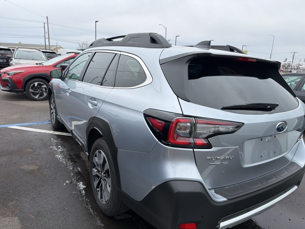 2025 SUBARU OUTBACK - Image 5