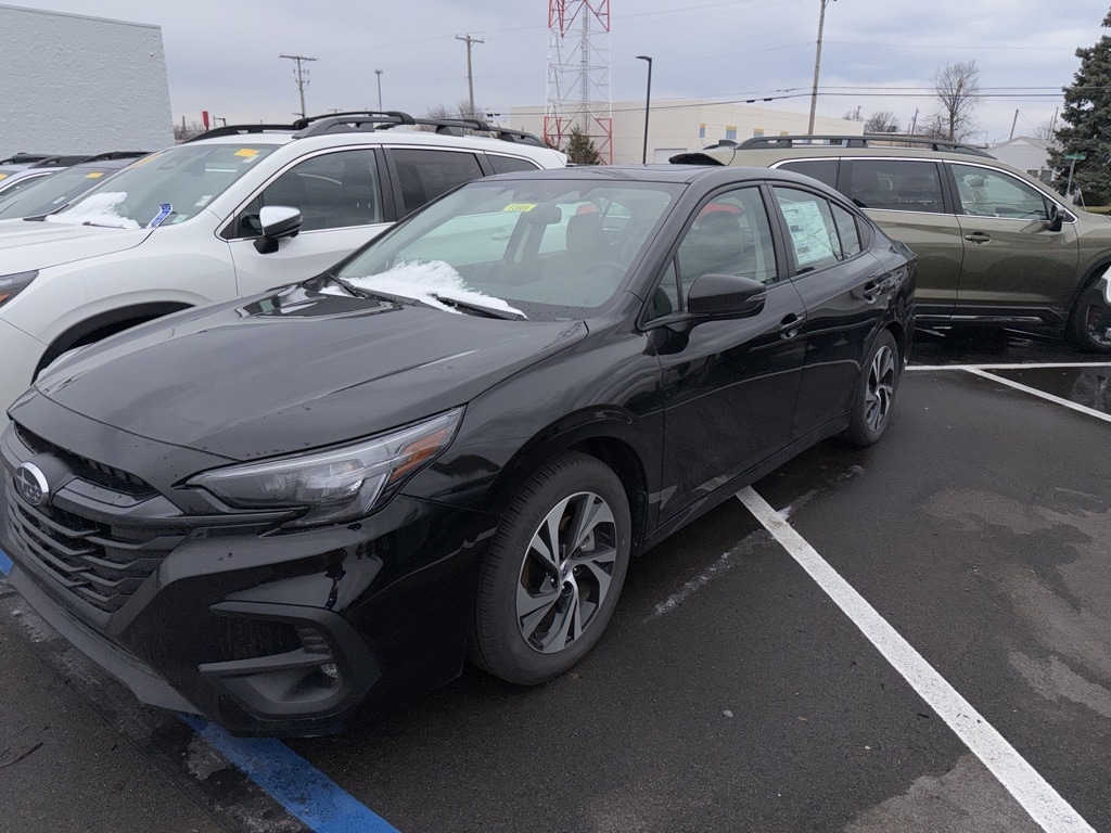 2025 SUBARU LEGACY - Image 6