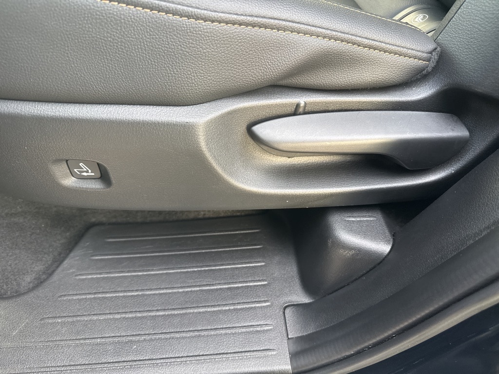 2025 MAZDA CX-90 - Image 24