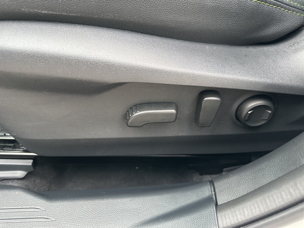 2025 SUBARU OUTBACK - Image 11