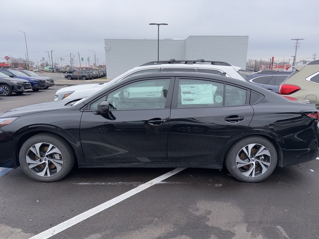 2025 SUBARU LEGACY - Image 5