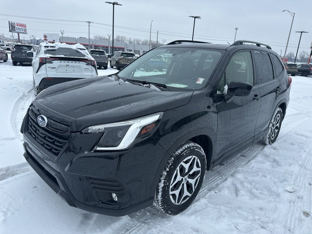 Used 2024 Subaru Forester Premium SUV