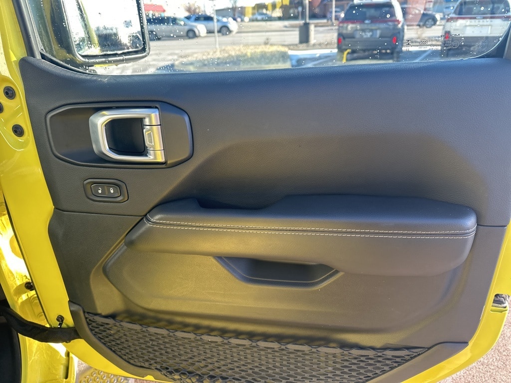 2022 JEEP WRANGLER - Image 8