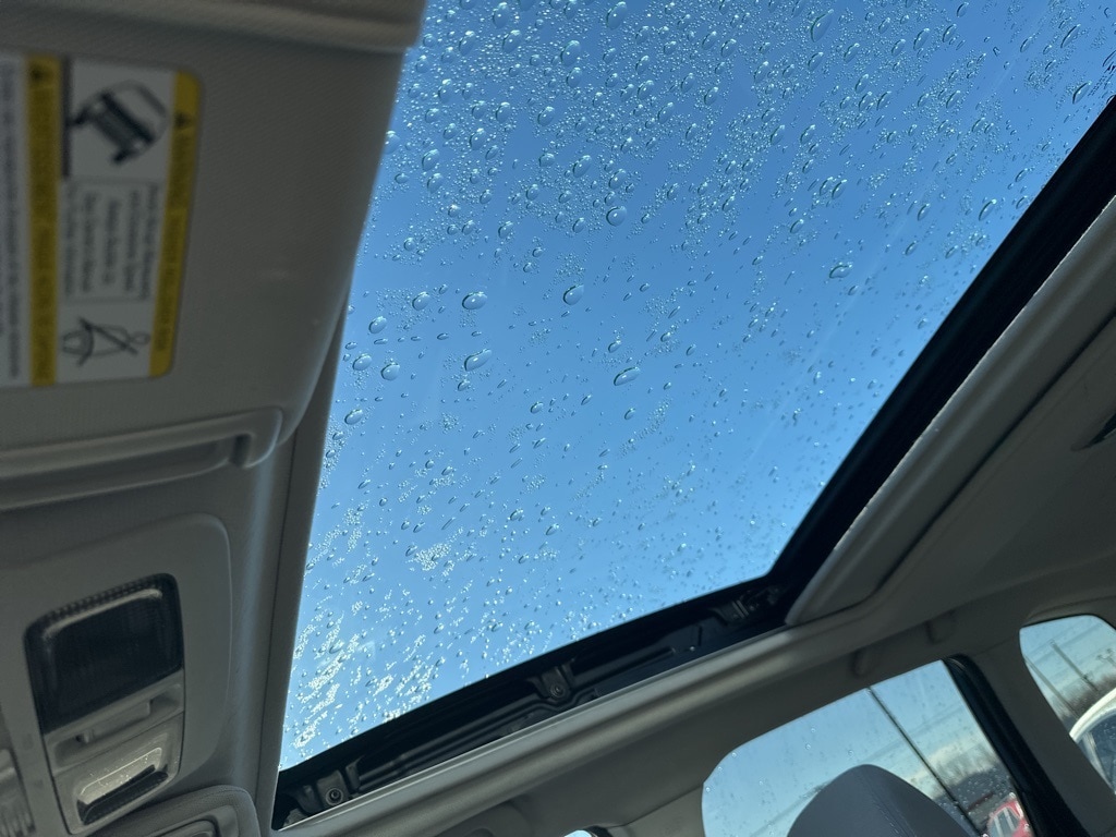 2015 SUBARU FORESTER - Image 23