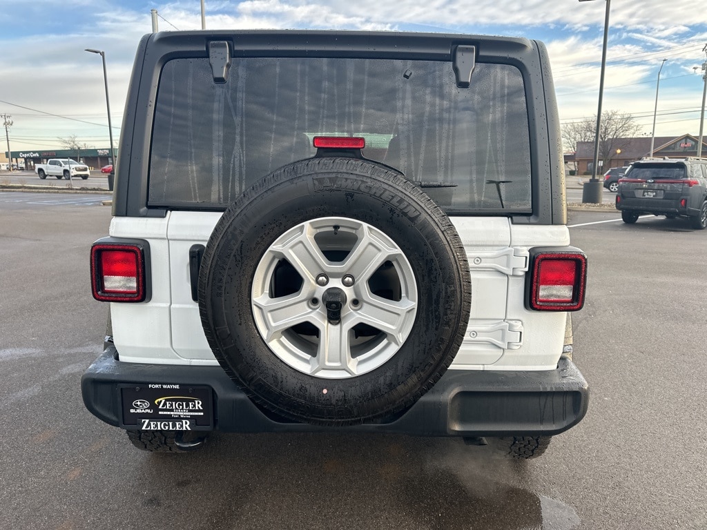 2021 JEEP WRANGLER - Image 5