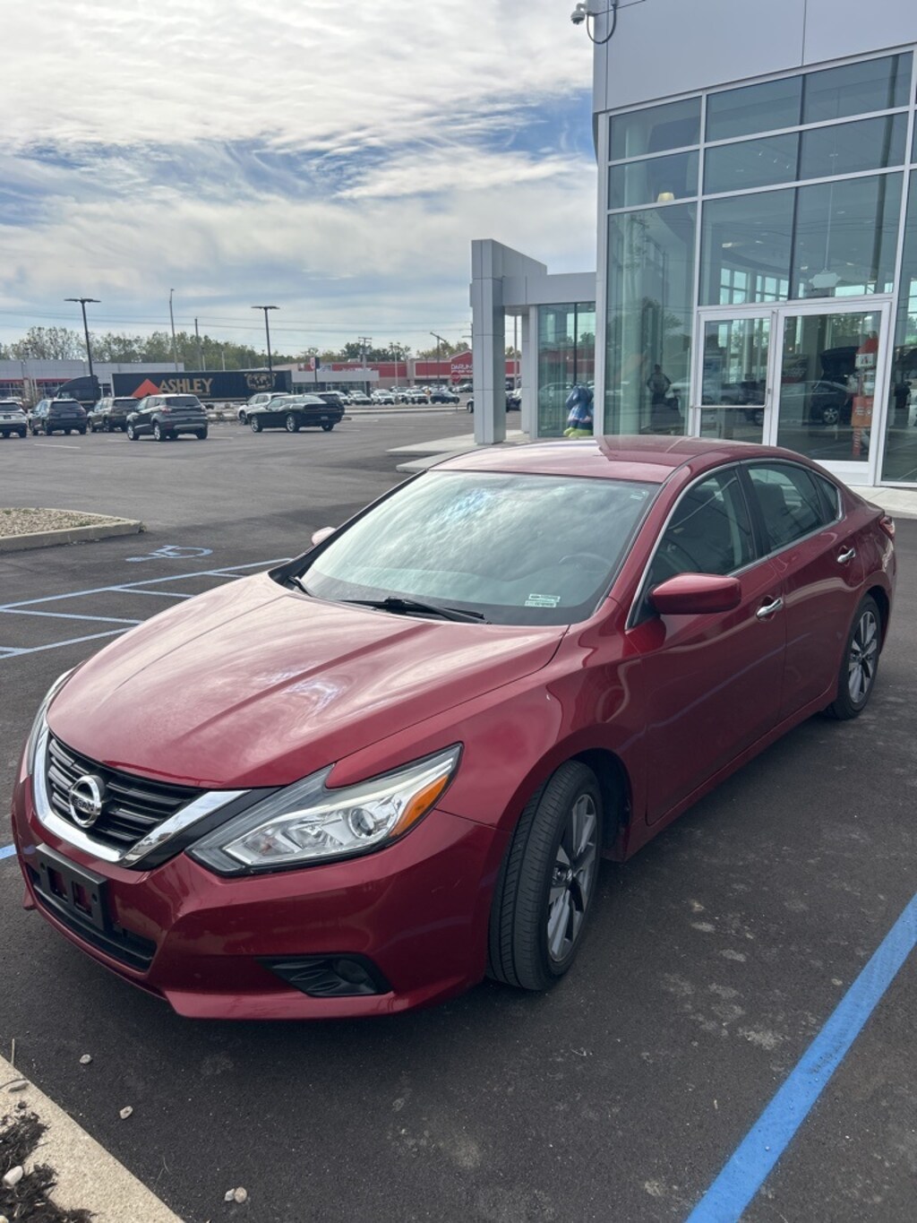 Used 2017 Nissan Altima 2.5 SV Sedan