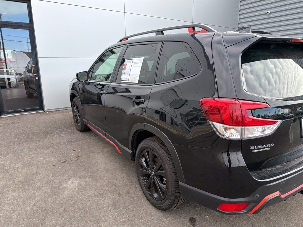 2024 Subaru Forester Sport photo 3