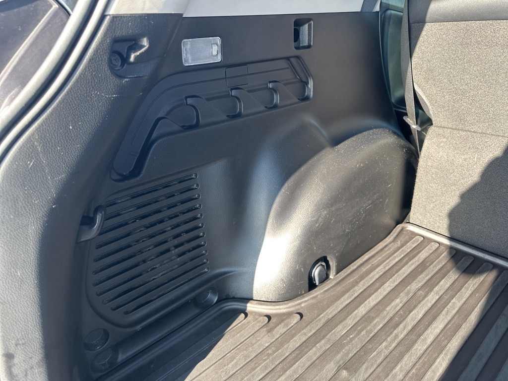 2018 TOYOTA RAV4 - Image 22