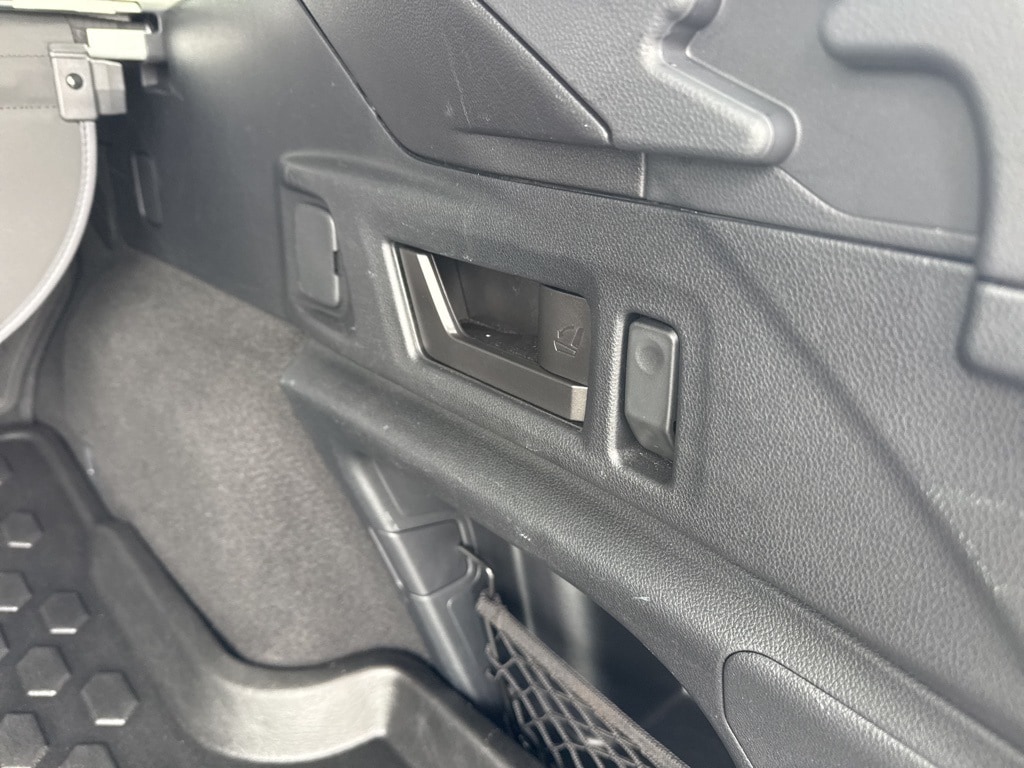 2024 SUBARU OUTBACK - Image 32