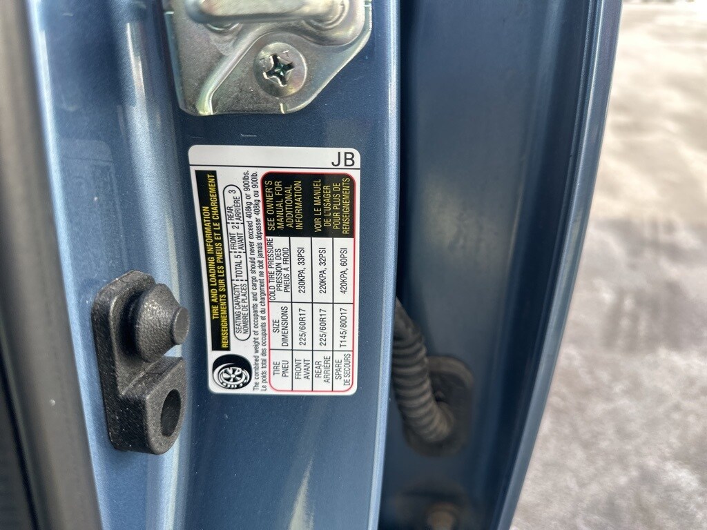 2022 SUBARU FORESTER - Image 13