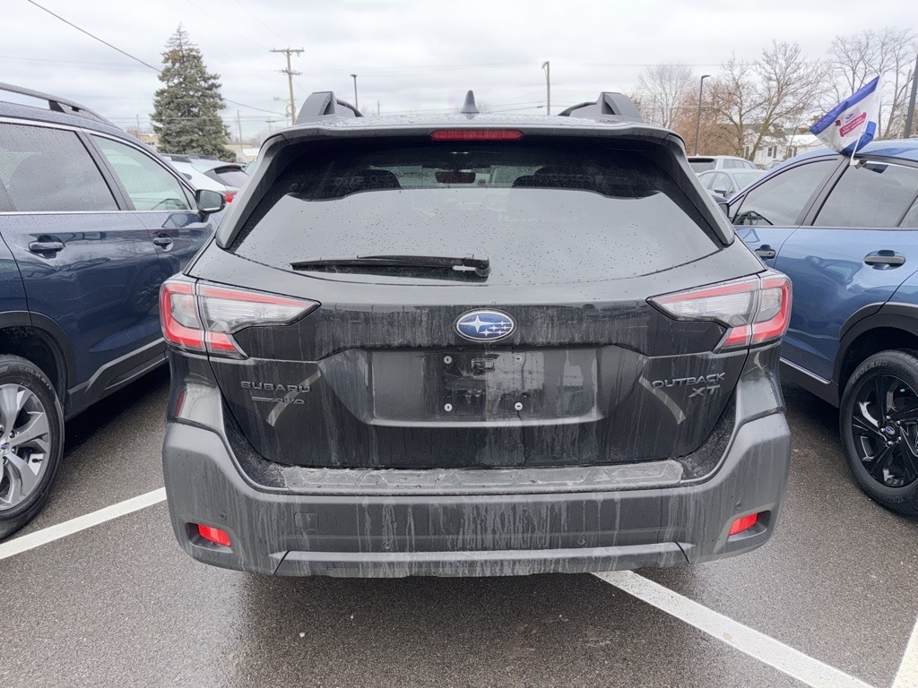 2025 SUBARU OUTBACK - Image 3