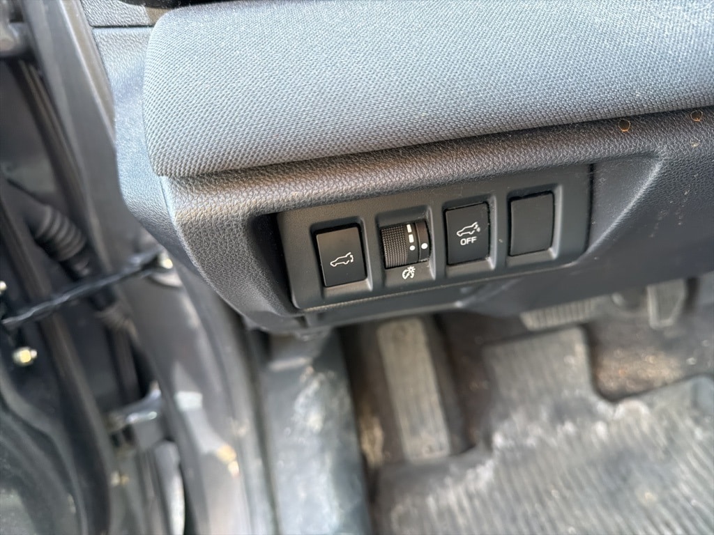 2020 SUBARU OUTBACK - Image 15