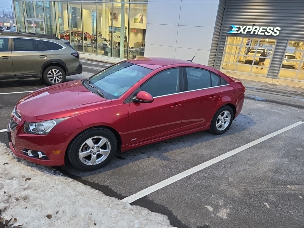 Used 2012 Chevrolet Cruze 1LT Sedan