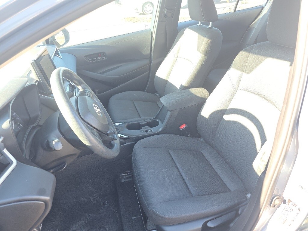 2024 Toyota Corolla LE photo 4