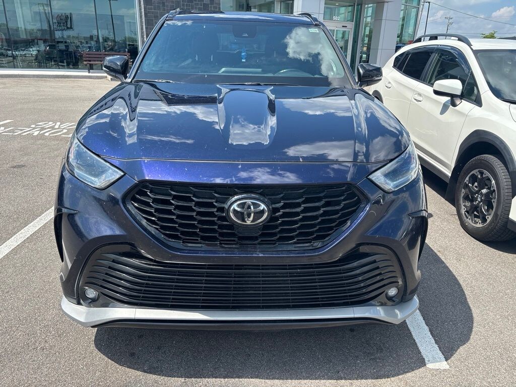 Used 2021 Toyota Highlander XSE SUV