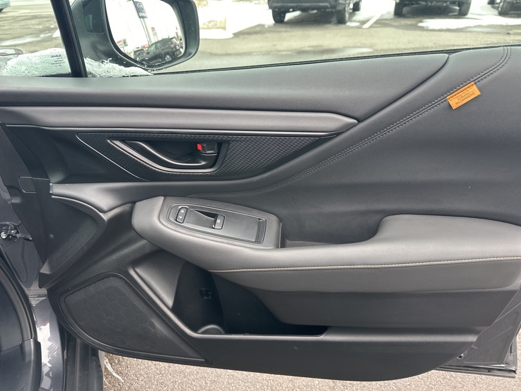 2023 SUBARU OUTBACK - Image 8