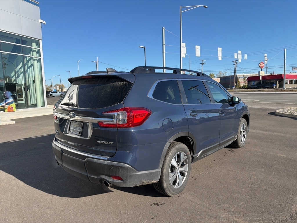 Used 2025 Subaru Ascent Premium SUV
