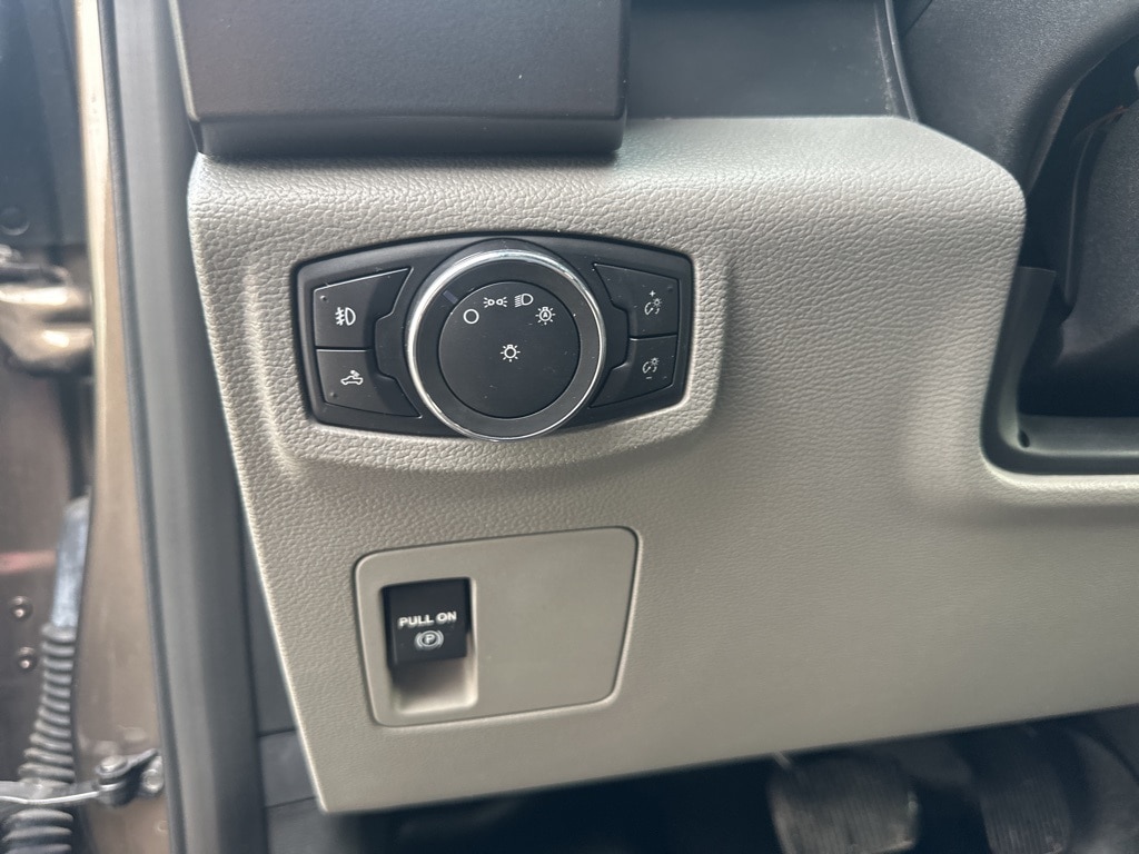 2017 FORD F-150 - Image 12