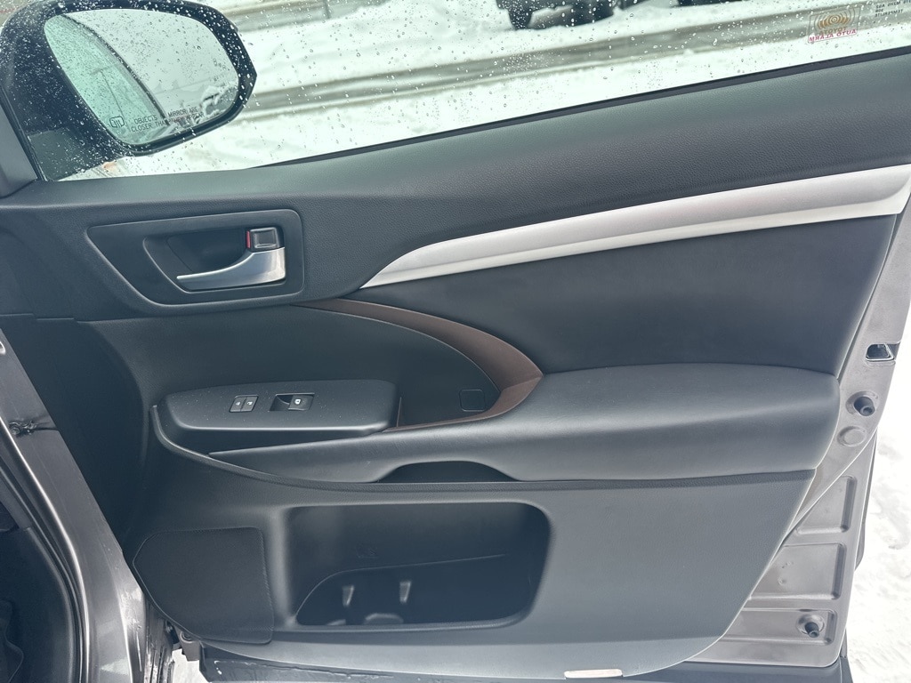2018 TOYOTA HIGHLANDER - Image 8