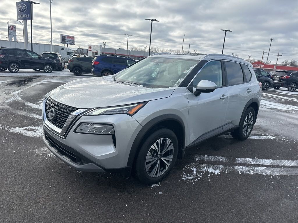 Used 2023 Nissan Rogue SV SUV