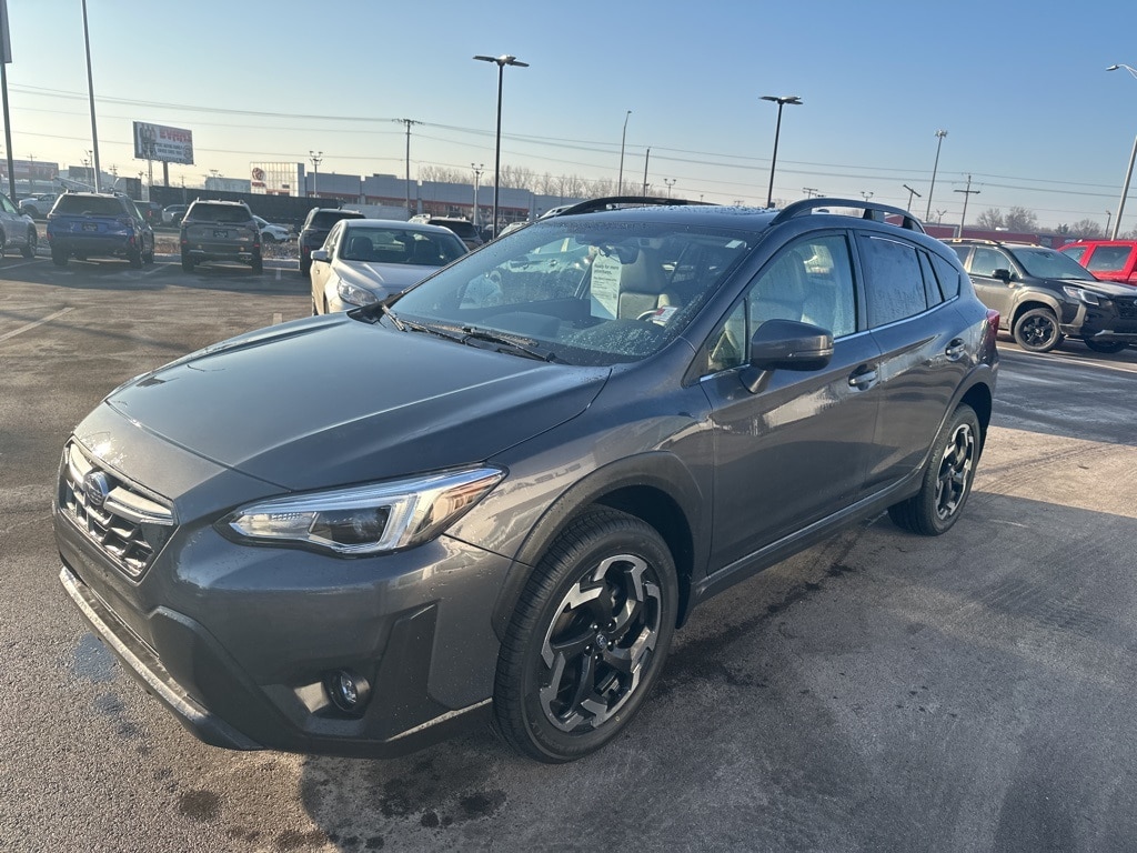 2023 SUBARU CROSSTREK - Image 3