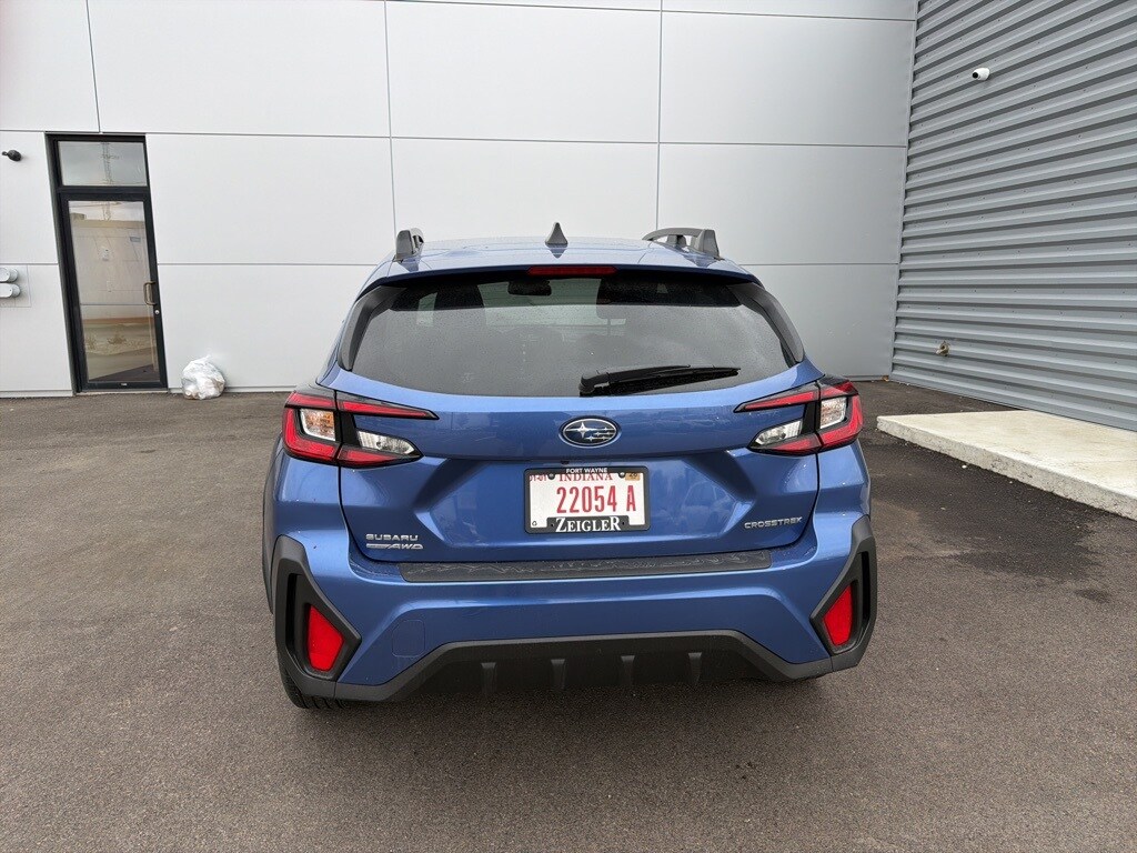2025 Subaru Crosstrek Premium photo 4