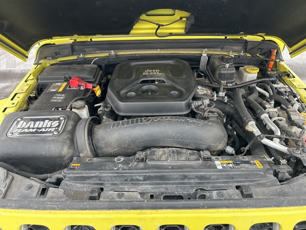 2022 JEEP WRANGLER - Image 8