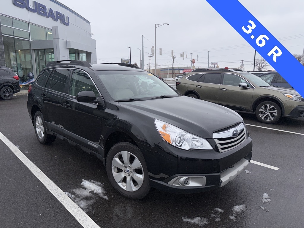 2011 Subaru Outback 3.6R Limited's photo
