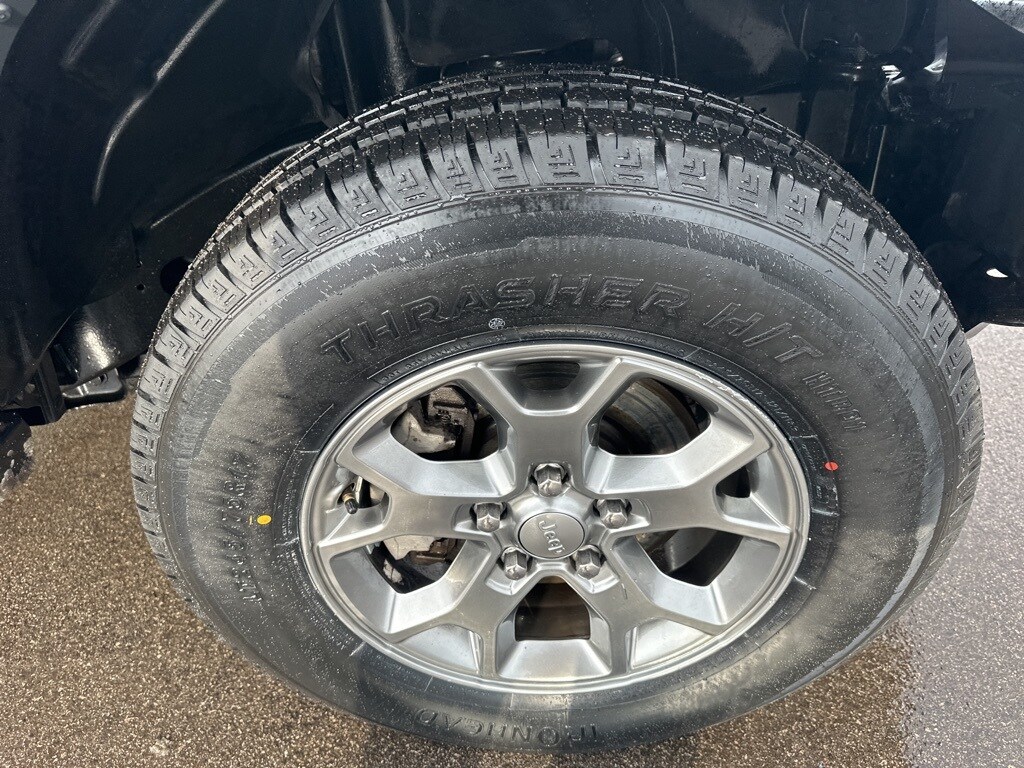 2020 JEEP WRANGLER - Image 32