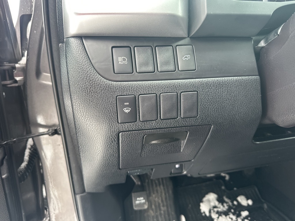 2018 TOYOTA HIGHLANDER - Image 11