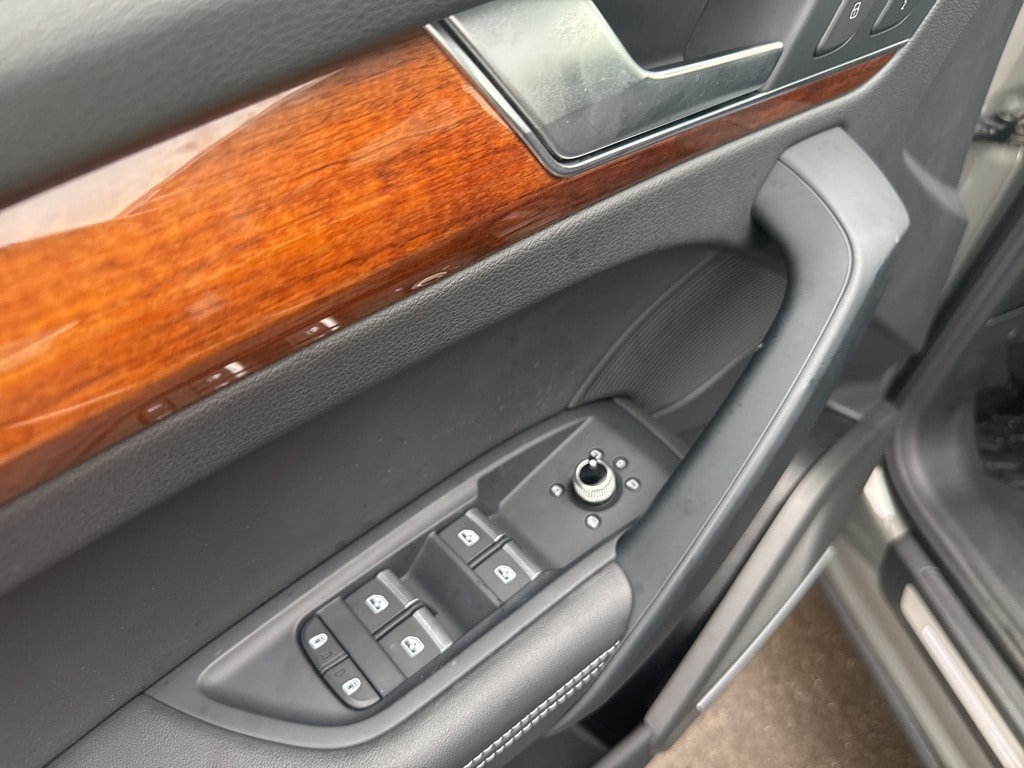 2023 AUDI Q5 - Image 9