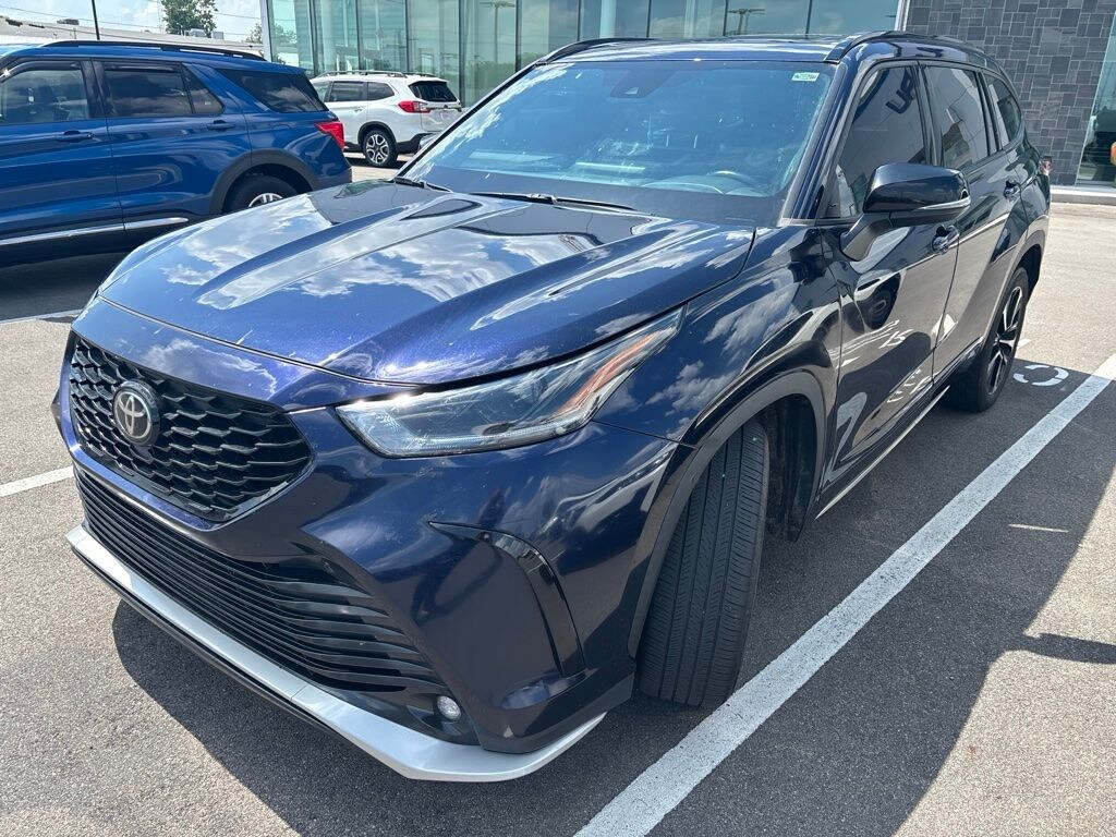 Used 2021 Toyota Highlander XSE SUV