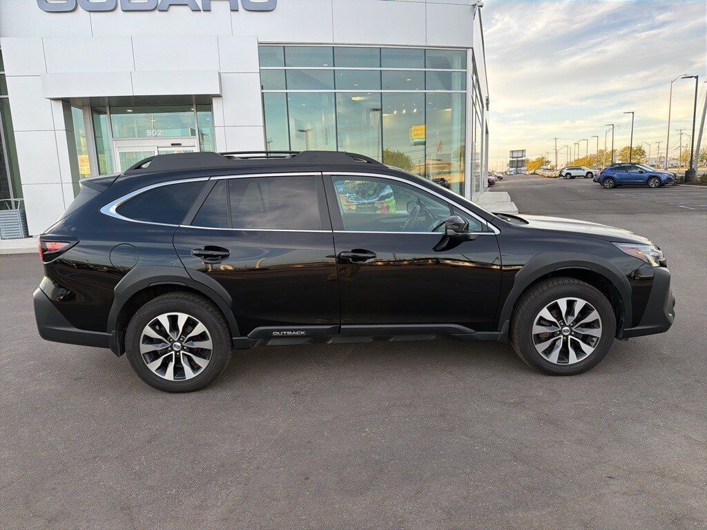 2023 Subaru Outback Limited XT photo 2