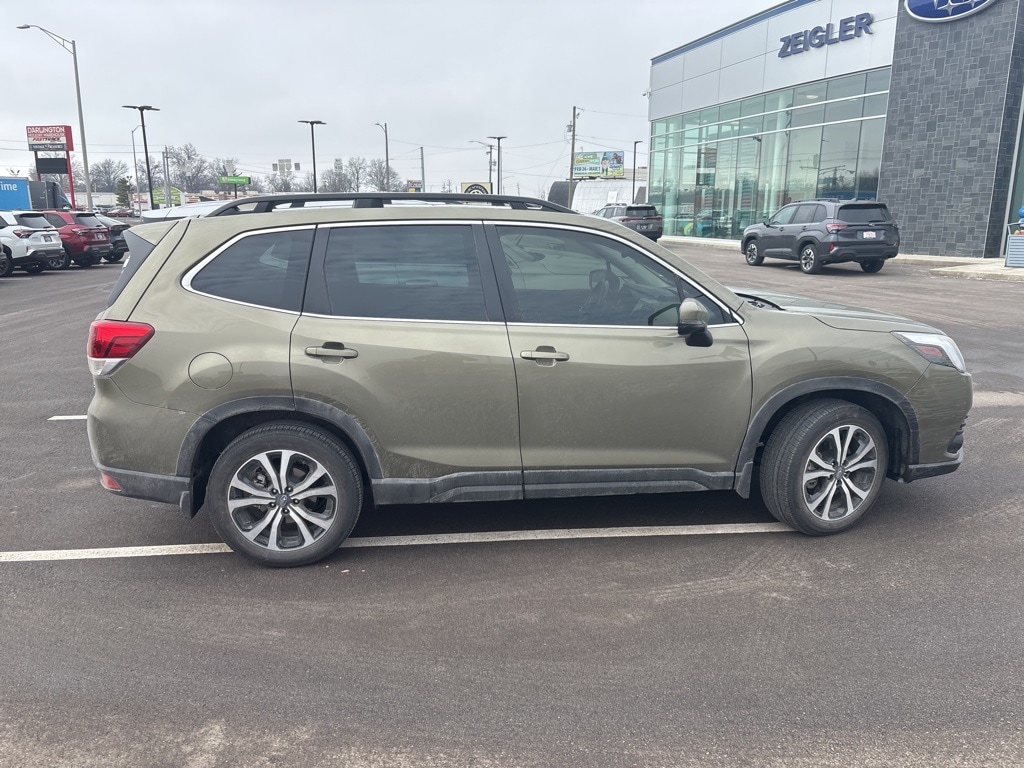 2023 SUBARU FORESTER - Image 5