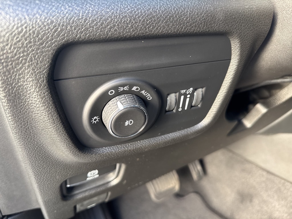 2021 JEEP GRAND CHEROKEE L - Image 10