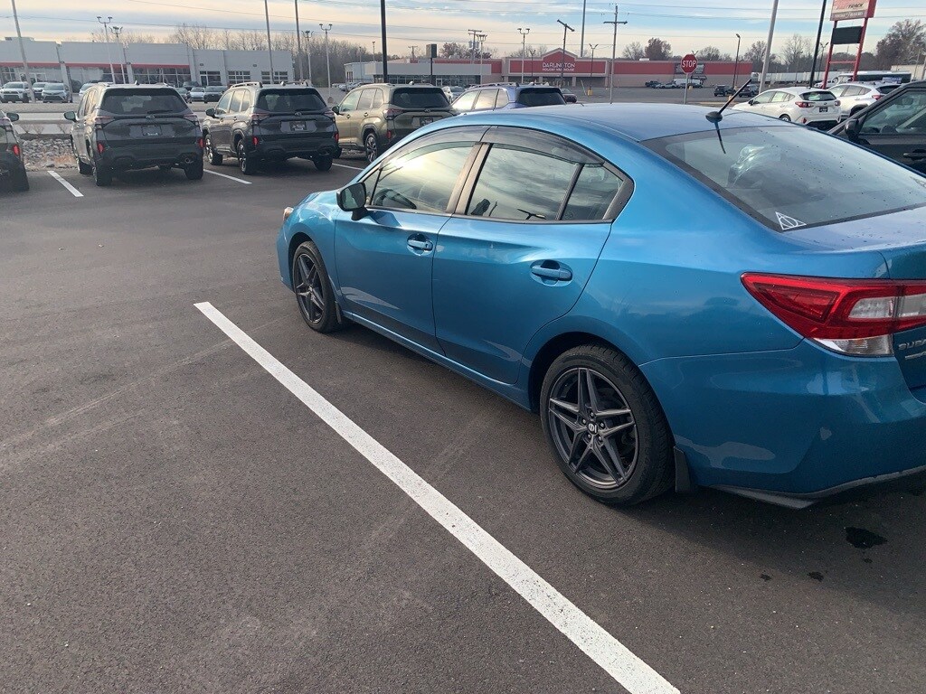 2018 Subaru Impreza 2.0i photo 2