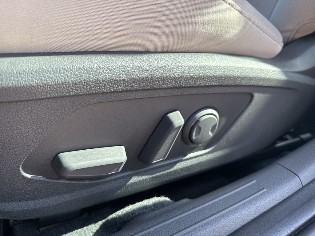 2023 HYUNDAI SONATA - Image 11