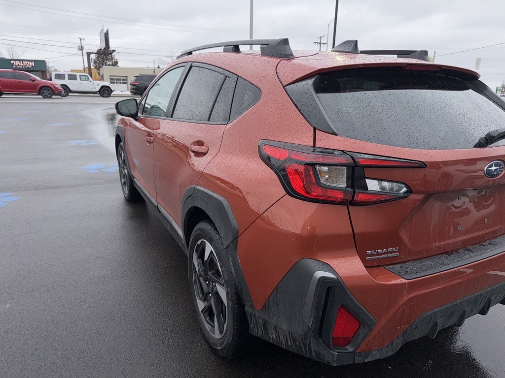 2025 SUBARU CROSSTREK - Image 5