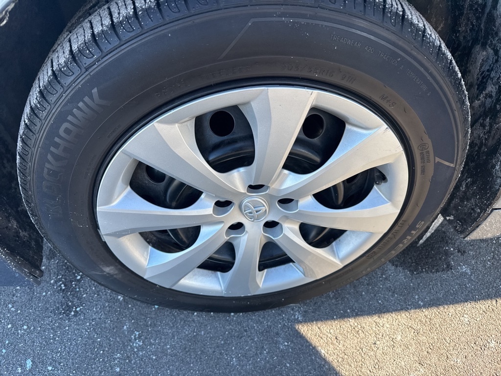 2024 TOYOTA COROLLA - Image 31