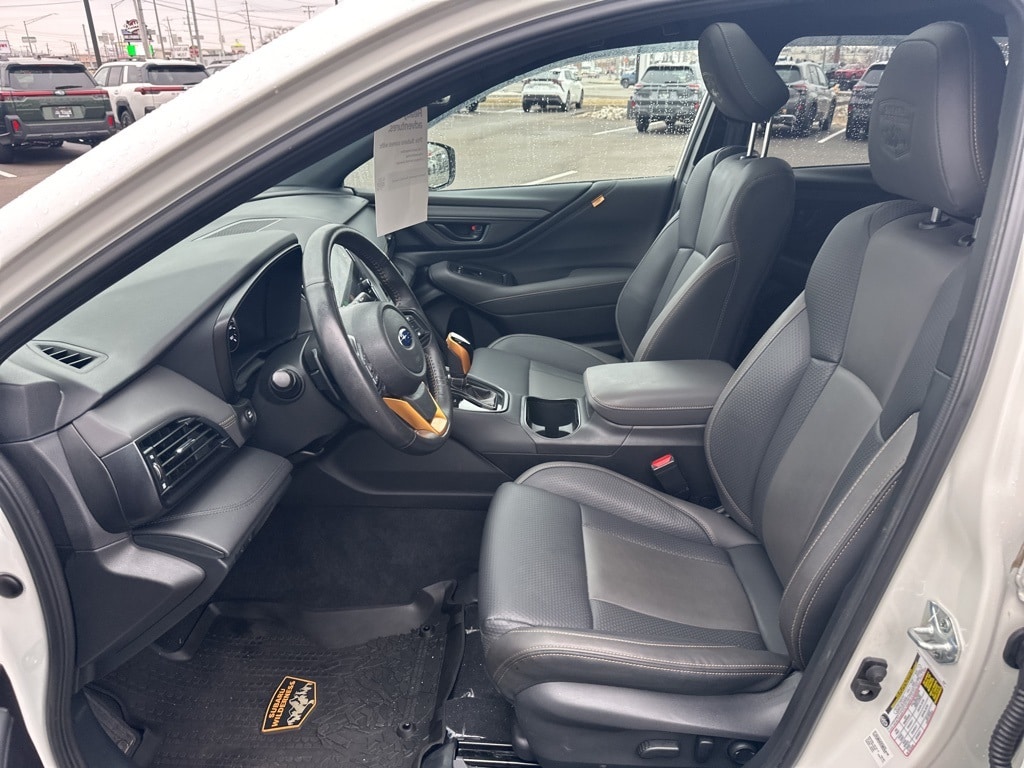 2025 SUBARU OUTBACK - Image 9