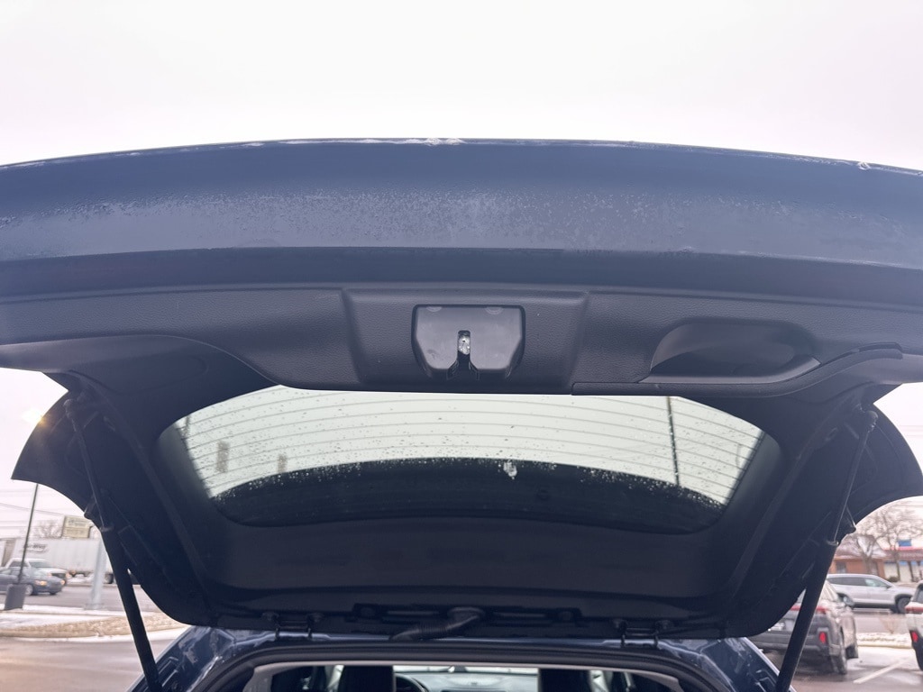 2021 JEEP CHEROKEE - Image 30