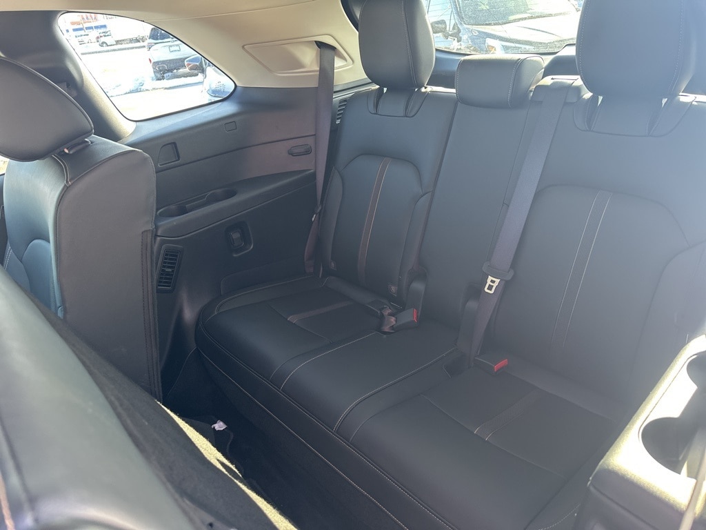 2025 MAZDA CX-90 - Image 25