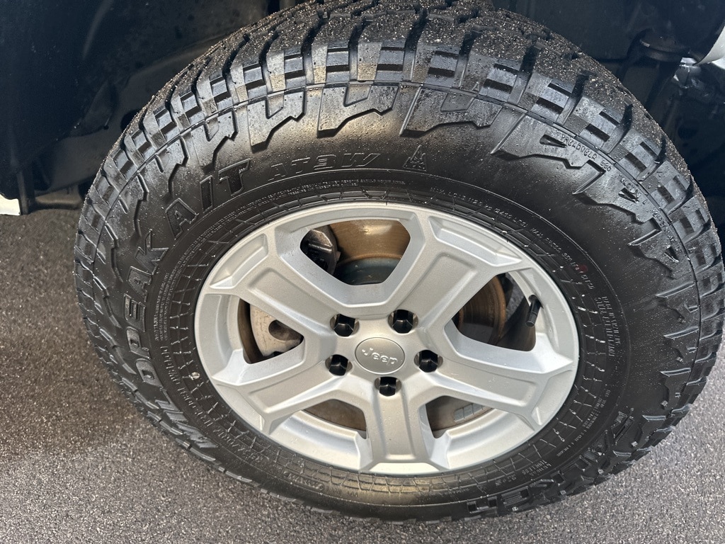 2021 JEEP WRANGLER - Image 30