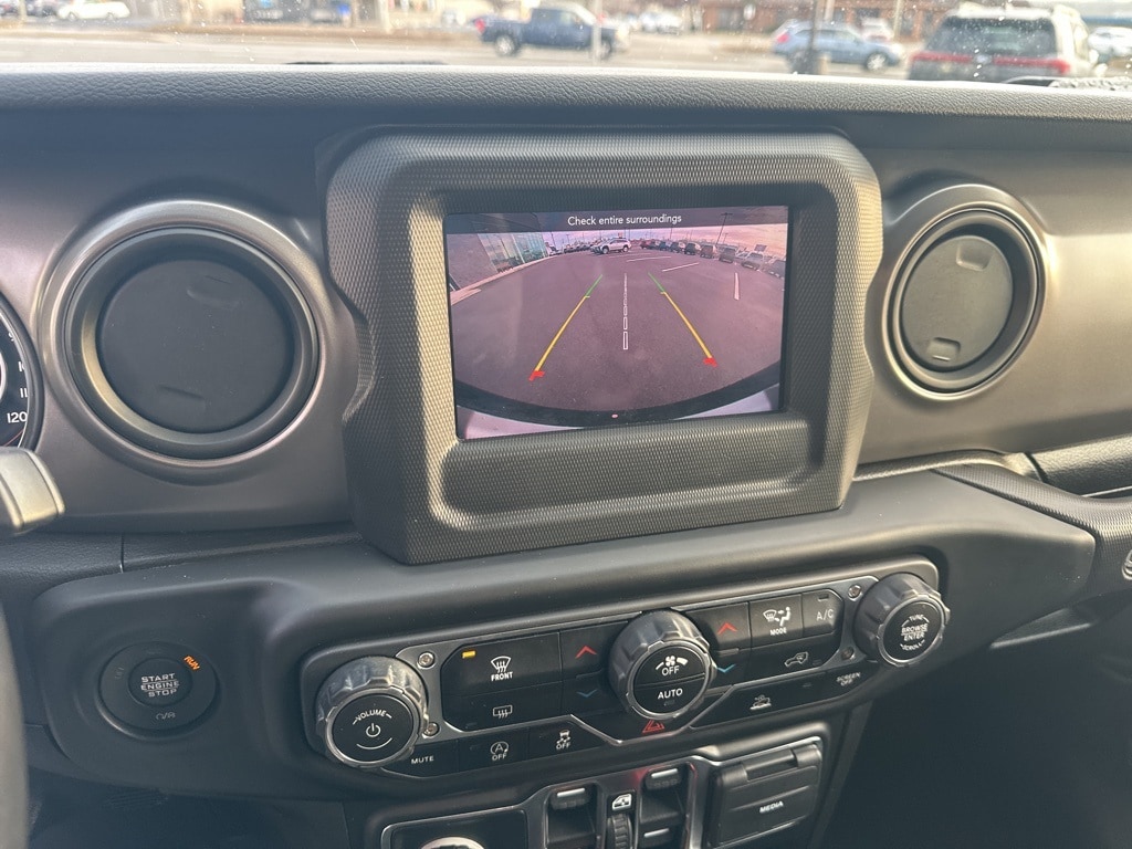 2021 JEEP WRANGLER - Image 16